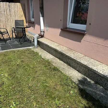 Daire Apartamencik Przy Trasie Nr 1 Bielsko-Biała