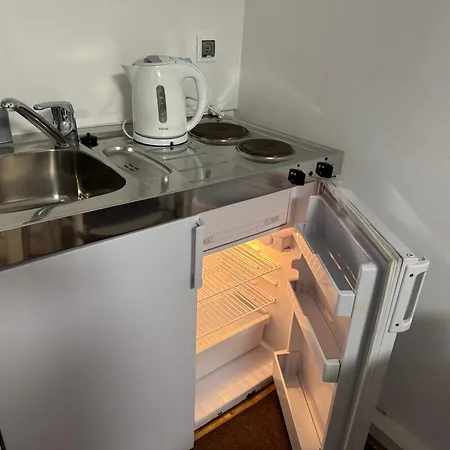 Daire Apartamencik Przy Trasie Nr 1 *